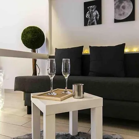 San Siro Apartament *